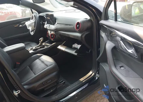 2025 Chevrolet Blazer Fwd Rs z USA, uszkodzony, nr VIN 3GNKBERSXSS104194